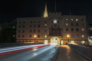 Mehr über den Artikel erfahren Wasserburg bei Nacht